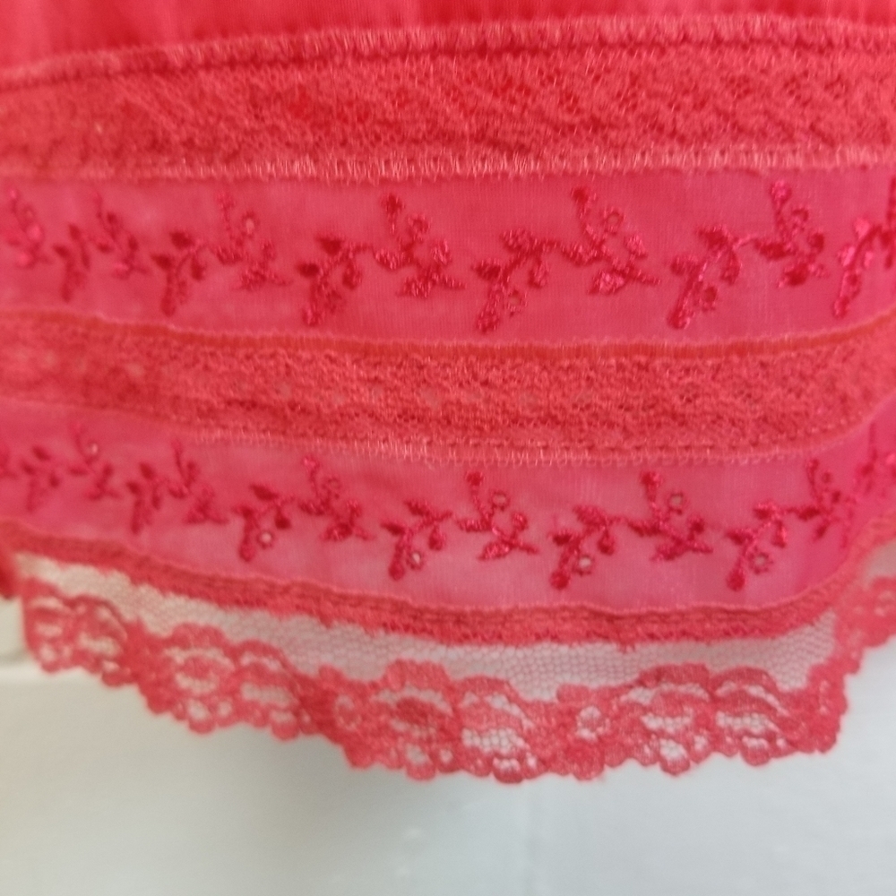 Vtg 60s Penney's nylon lace half slip skirt - Picture 3 of 9